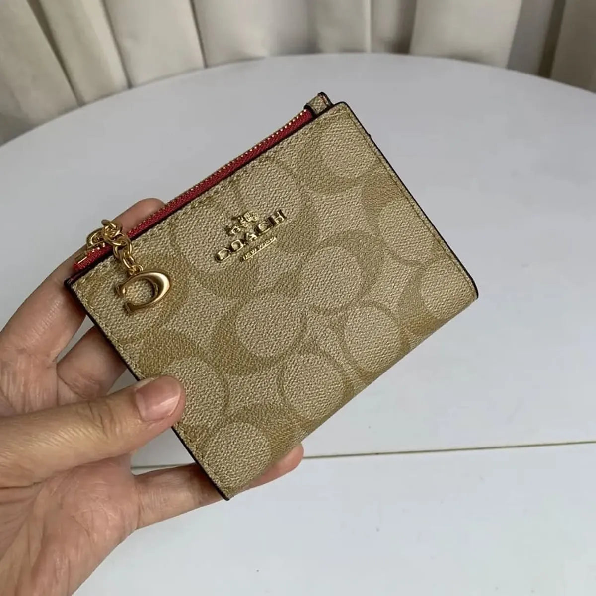 COACH Women’s Signature Canvas Card Holder 78002