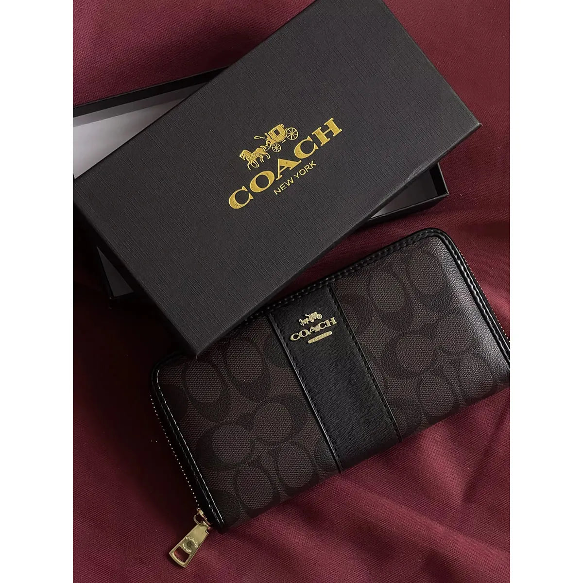 Coach Women’s Signature Canvas Zip-Around Wallet F54630 IMAA8