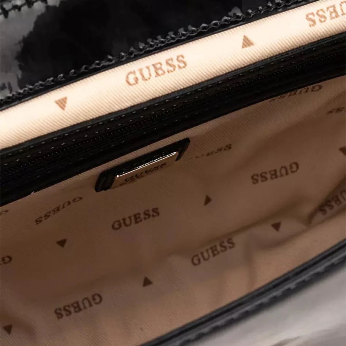 Guess Black Women Cross Body Bag Hwpg9500200 Bla