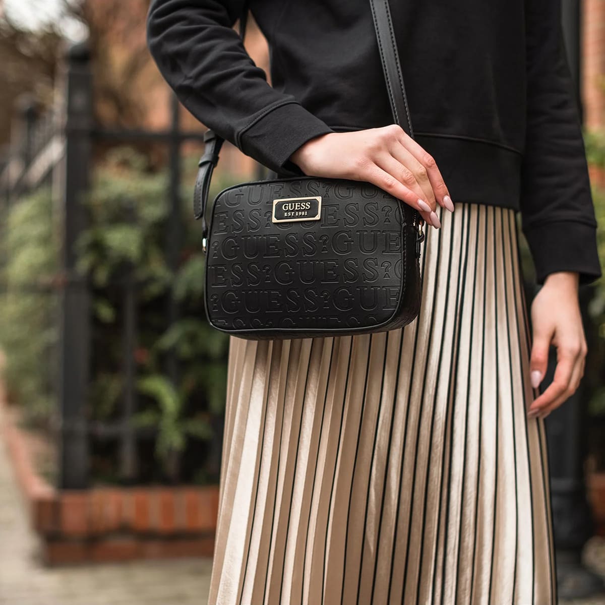 Guess Black Women Bag